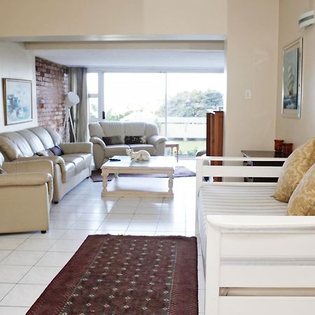 17 Stella Maris Seaside @ Van'S Amanzimtoti Buitenkant foto