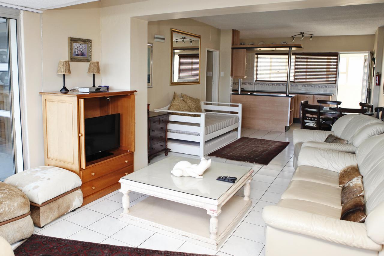 17 Stella Maris Seaside @ Van'S Amanzimtoti Buitenkant foto